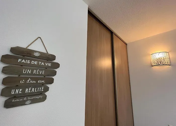 Apartment Peaceful In